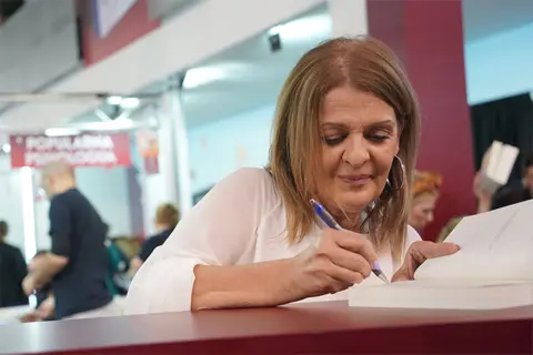 Jasenka Lalović: Moje knjige skroman su pomen za one nikad pomenute – 1. deo - slika 1