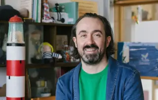 Intervju sa dečjim ilustratorom Bendžijem Dejvisom, autorom serijala o Medi Čedi