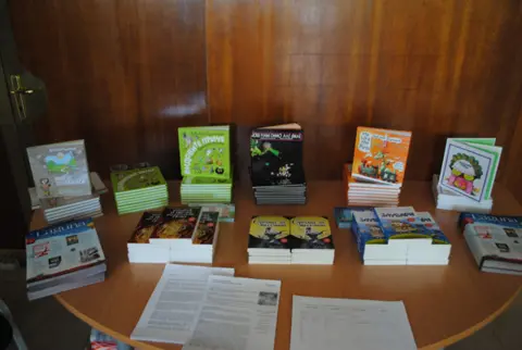 U Delfi Caféu predstavljene „Antičke izreke“ Vladete Jankovića - slika 1