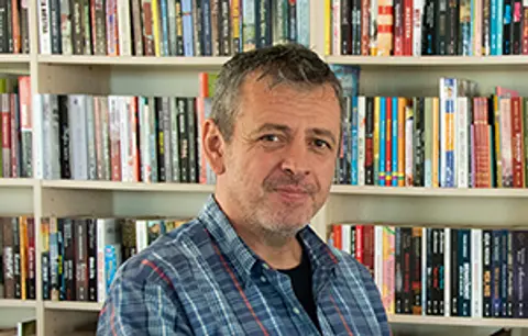 Srđan Valjarević: Trudim se da ne tupim - slika 1