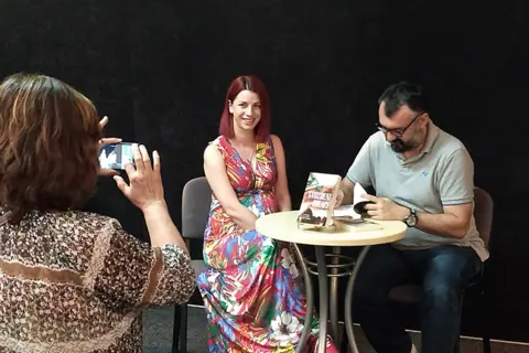 Promocija knjige „Gvozdeni oblaci“ u Kragujevcu - slika 1