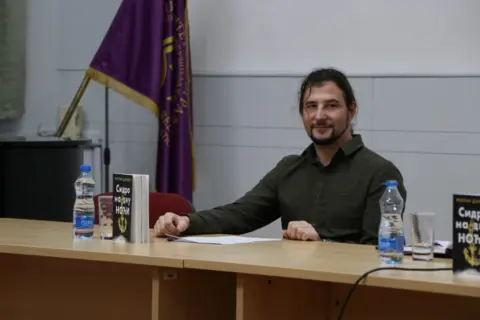 Knjiga „Sidro na dnu noći“ predstavljena na Učiteljskom fakultetu u Beogradu - slika 1