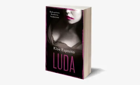 Kloe Espozito govori o inspiraciji za svoj roman „Luda“ - slika 1
