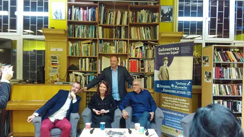 Jelena Bačić Alimpić i Vanja Bulić na uspešnoj tribini „Čajanka u 7 kod Bojića“ - slika 1