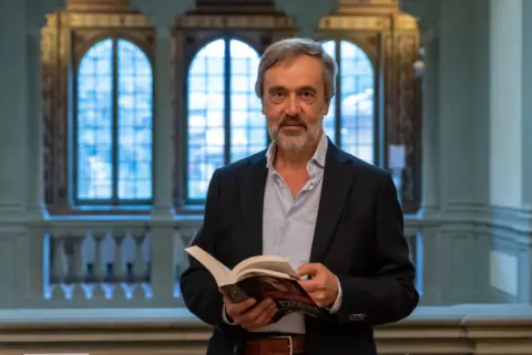 Karlo Veče nagrađen prestižnim priznanjem u Rimu za knjigu „Katerinin osmeh“ - slika 1