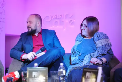 Predstavljena knjiga o Milanu Mladenoviću - slika 1