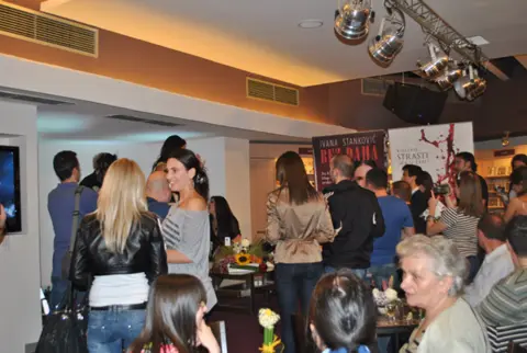 Održana promocija nove knjige Uroša Petrovića „Deca Bestragije“ - slika 1