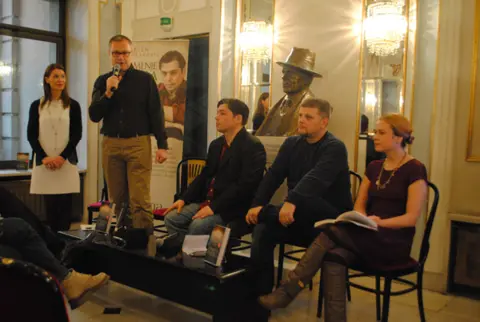 Vlada Arsić u rekovačkoj biblioteci i „Noć arhangela“ - slika 1