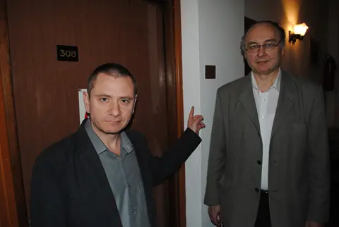 Pisac Nikola Malović dobio spomen-pločicu u beogradskom hotelu „Kasina“ - slika 2