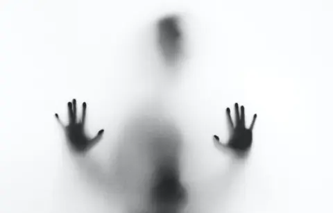 Dejan Stojiljković predstavio novinarima novu knjigu „Zvezda nad prazninom“ - slika 1