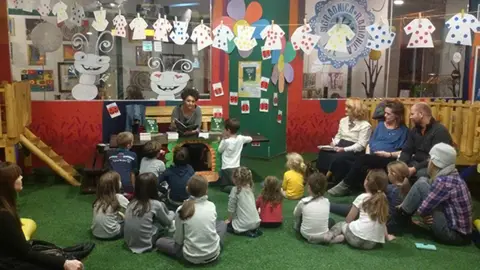 Promocija „Mravca Mrava“ u igraonici u kojoj raste trava! - slika 1