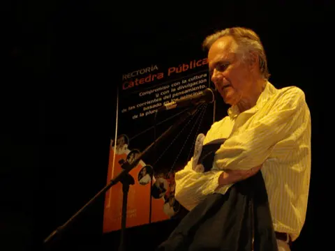 Fernando Valjeho: „Sebe jedino smatram umetnikom preživljavanja“ - slika 1