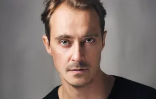 Jonas Karlson: Misterija zvana pisanje