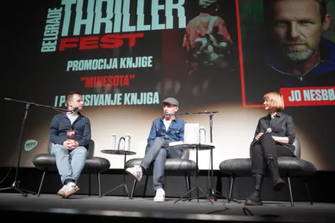 Sve o tajnama pisanja i nastanka mračnih trilera: Književne zvezde Ju Nesbe i Malin Sten - slika 1