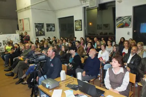 Knjiga „Let“ predstavljenja u Aranđelovcu - slika 1