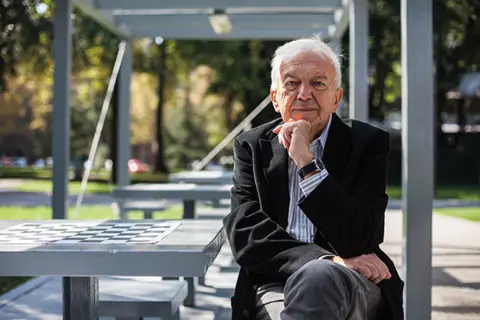 Intervju - Dušan Miklja: Tajna Titove biblioteke - slika 1