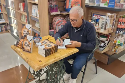 Književno veče vanje Bulića u Somboru - slika 3