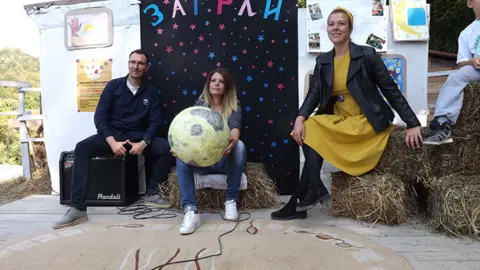 Nesvakidašnje druženje na promociji knjige „Zagrli Mesec“ - slika 1