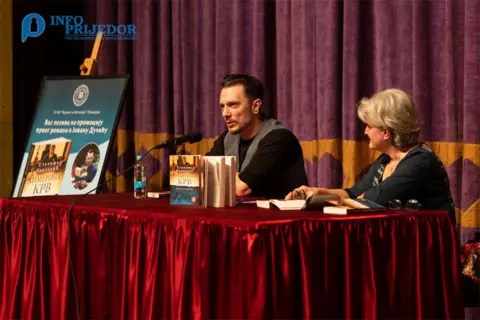 „Himerina krv“: Slaviša Pavlović u Banjaluci, Prijedoru, Tesliću i Gradišci predstavio roman o Dučiću - slika 1