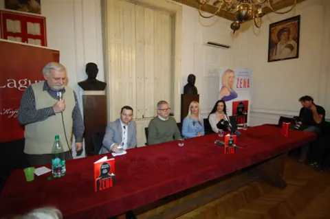 Nova knjiga Simonide Milojković „Žena“ predstavljena u Udruženju književnika Srbije - slika 1