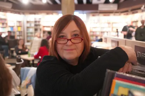 Mirjana Đurđević: Smehom protiv straha - slika 1