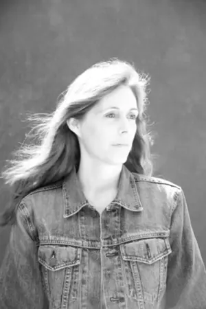 laurie-halse-anderson-c-joyce-tenneson-2