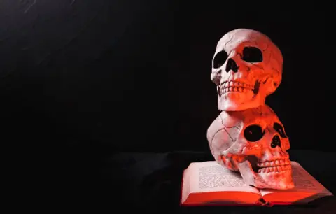 Dejan Stojiljković: Planiram da Nemanja Lukić Serafim postane neka moja kombinacija Blejda i Džejmsa Bonda - slika 2