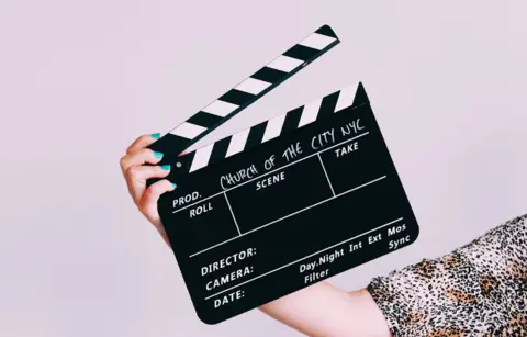 Kolin Huver o romanu „Sa nama počinje“ - slika 2