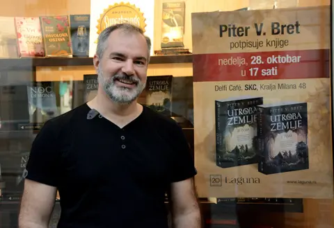 Piter V. Bret: Moja Muza nalazi se u vozu - slika 1