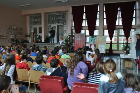 Predstavljen roman „Sudbine plešu tango“ Mladena Stevanovića - slika 1