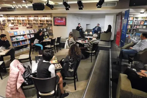 Predstavljen roman Branislava Jankovića „Zidanje ambisa“ - slika 1