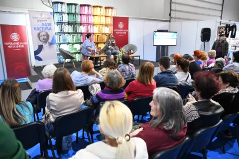 Prepoznaj citat: Čarls Dikens - slika 10