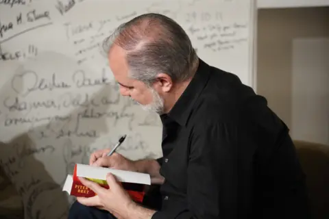 Ju Nesbe: Povući ću se kada napunim 63 godine - slika 1