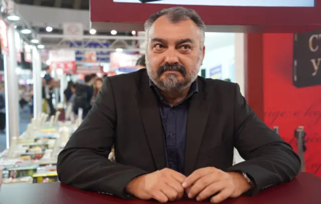 Branislav Janković o inspiraciji i podršci mladim autorima: Čitajte mnogo i verujte u sebe