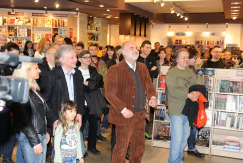 Dejan Stojiljković: Da bi nam bilo bolje, svako od nas pojedinačno mora da bude bolji - slika 2