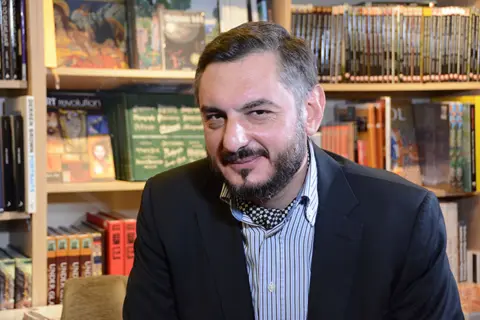 Miomir Petrović: Pisanje je i krst i kruna - slika 1
