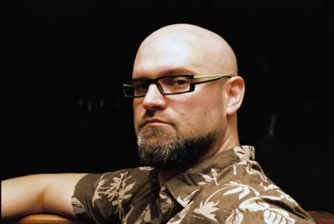 Darko Tuševljaković o romanu „Karota“: Privlači me da analiziram trenutak promene - slika 1