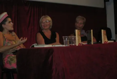 U Kotoru predstavljena knjiga Ljiljane Tomanović Ponomarev „Učenica profesora Džojsa“ - slika 2