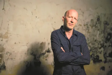 Sajmon Sibag Montefjore: Putovanje od kamenog doba do ere dronova - slika 1