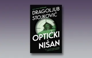 Prikaz romana „Optički nišan“: Pavijani, mandrili i hiljadu papirnih ždralova