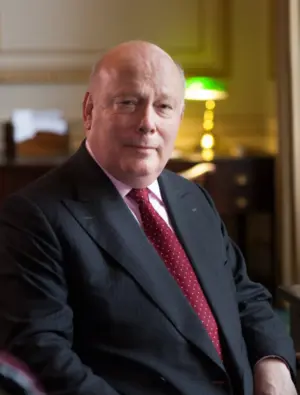 julian-fellowes-credit-to-orion-publishing-group-1