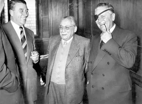 Ivan Ivanji o „Knjizi o Titu“ Dobrice Ćosića: Otac nacije o najvećem sinu naših naroda - slika 3