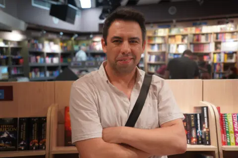 Bojan Savić Ostojić: Šarm vetrometine - slika 1