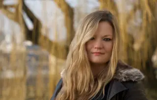 Katriona Vord o romanu „Poslednja kuća u ulici“: Traume, serijske ubice i njihovi kućni ljubimci