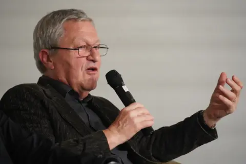 Umetnost je ono što na kraju pamtimo – predstavljen „Bečki roman“ Dragana Velikića - slika 1