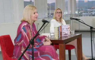 Priča se širi – promocija „Zida tajni“ Ljiljane Šarac u Kraljevu, Mladenovcu i Subotici