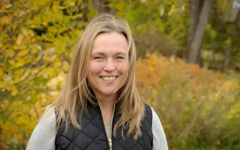 Grečen Entoni o romanu „Književni klub knjigomrzaca“: Oda lepoti čitanja - slika 1