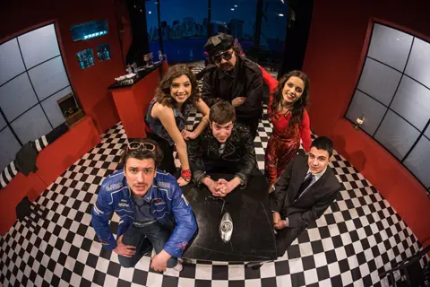 Veliki pozorišni hit: „Osama – Kasaba u Njujorku“ - slika 1