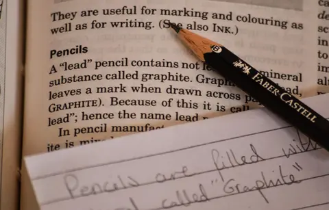 Ju Nesbe otkriva kome je posvećen roman „Kraljevstvo“ - slika 1