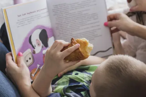 Zašto je važno čitati najmlađima? - slika 2